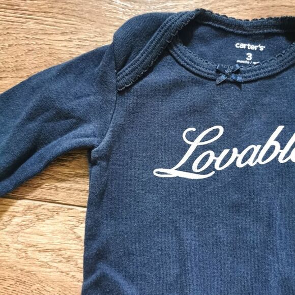 5/$10 Carter's long sleeve onesie size 3 m - Picture 2 of 4
